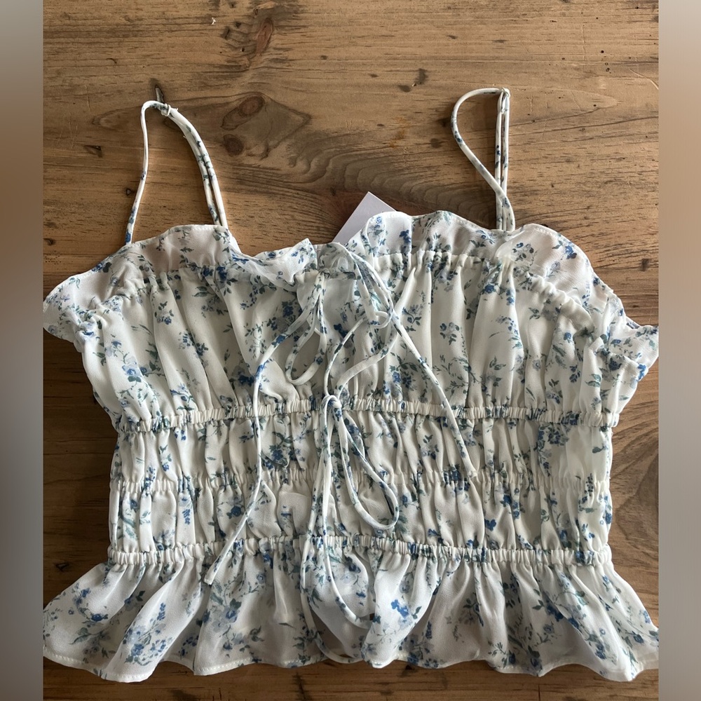 Floral ruffle crop tank